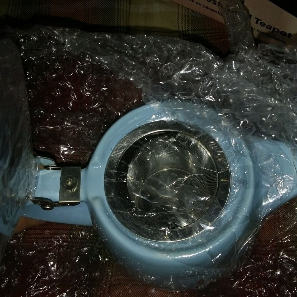 Alfred Teapot - Picture 3 of 6